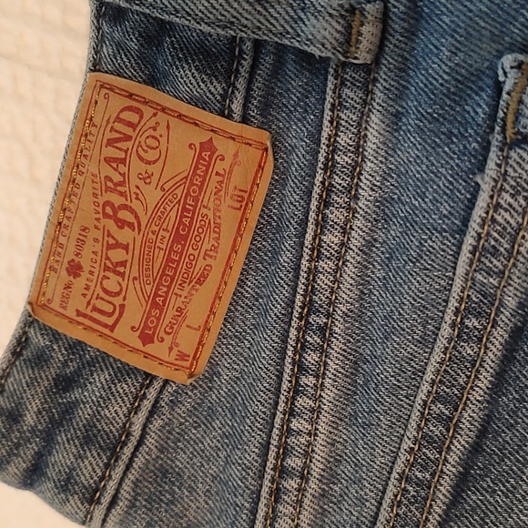 Lucky brand boot cut faded jeans size 2/26 - Picture 2 of 4
